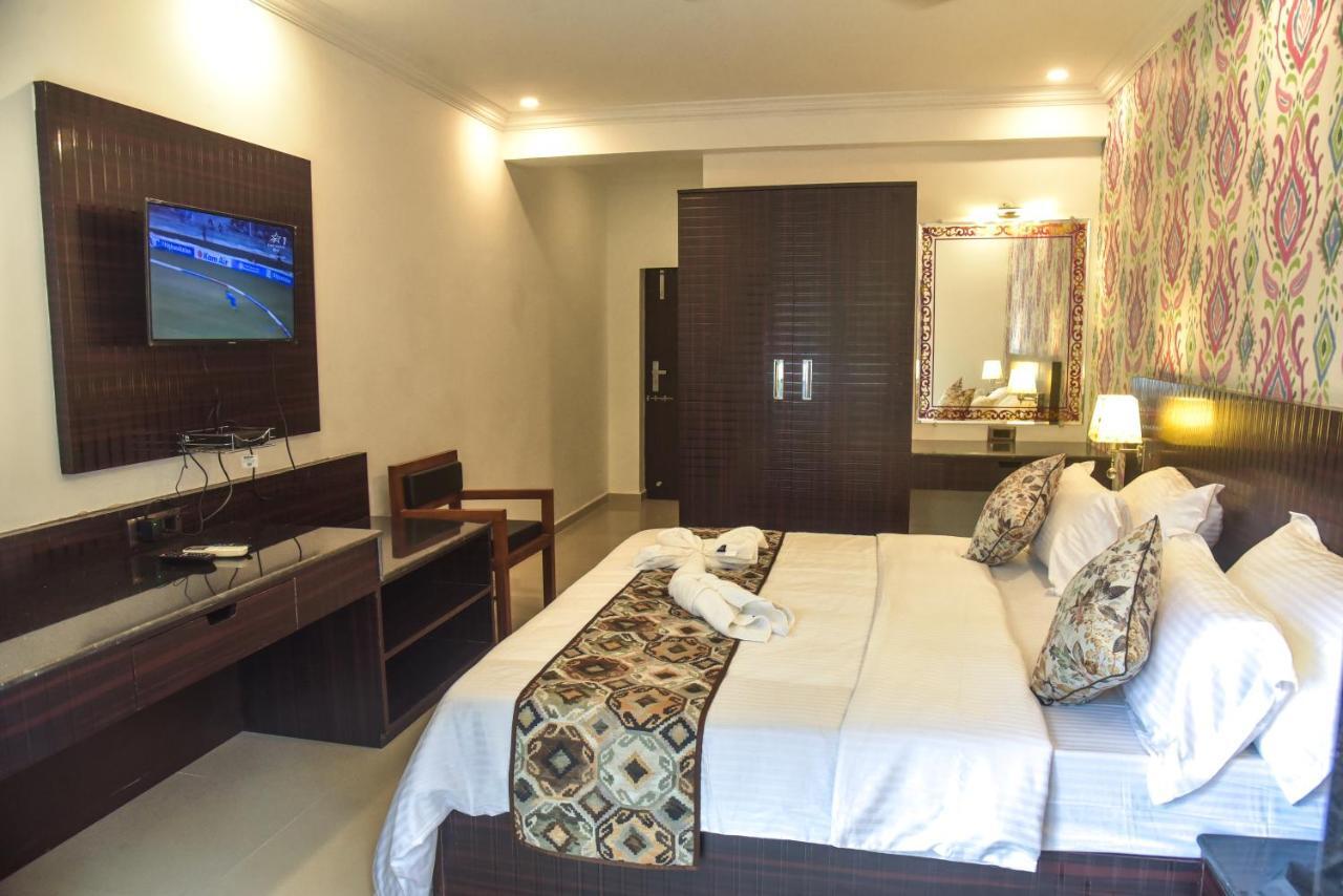 Don Hill Beach Resort Candolim Exterior foto
